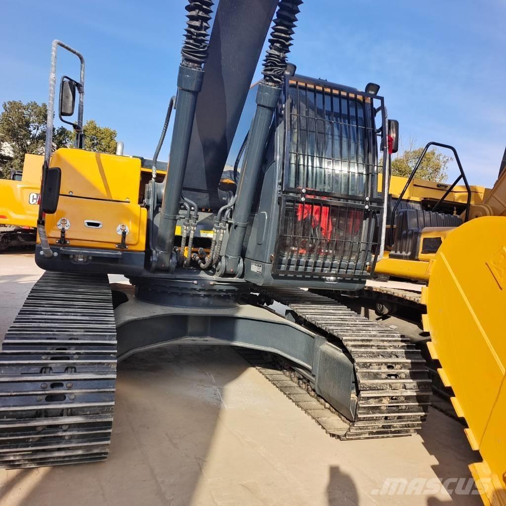 Hyundai 220LC-9T Raupenbagger