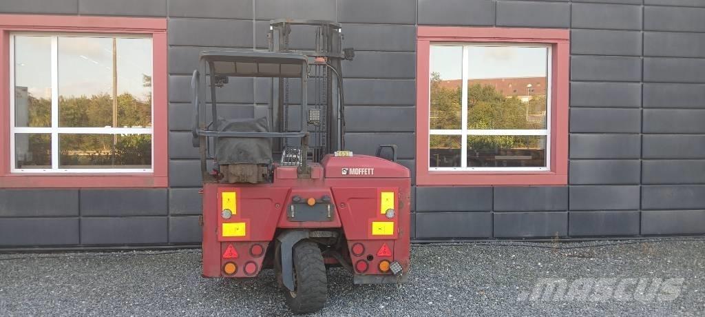 Moffett M5 25.3 NX Dieselstapler