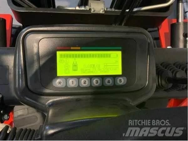 EP EFL 302 (3000KG) Elektrostapler