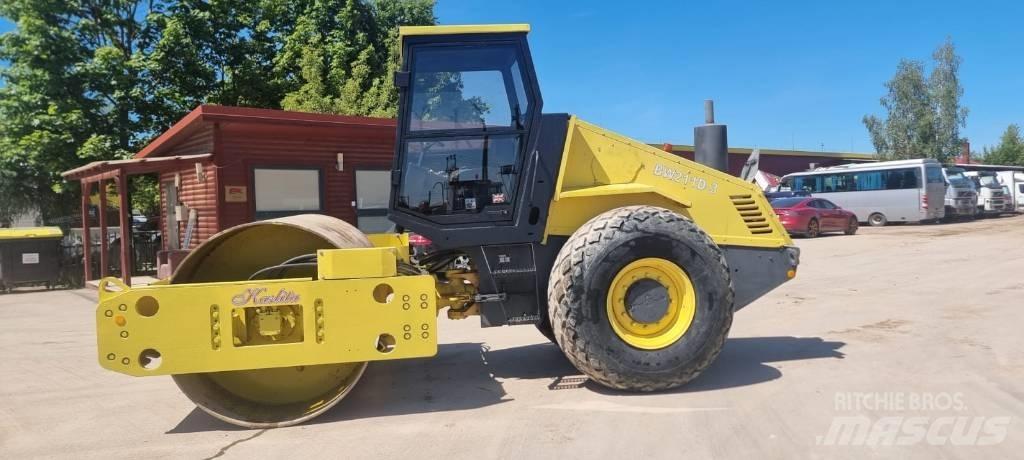 Bomag BW 211 D-3 Walzenzüge