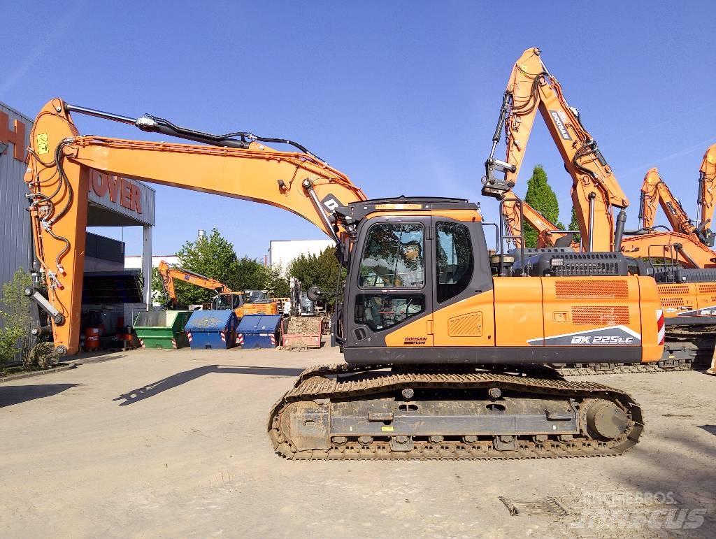 Doosan DX225LC-7 Raupenbagger