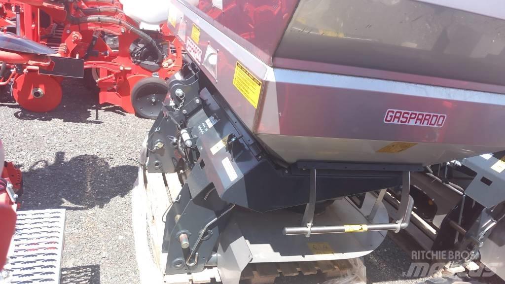 Maschio Zeno 18 Mineraldüngerstreuer