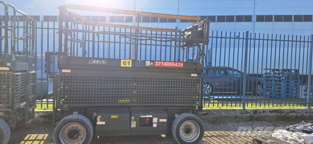 JLG M 3369 Scheren-Arbeitsbühnen