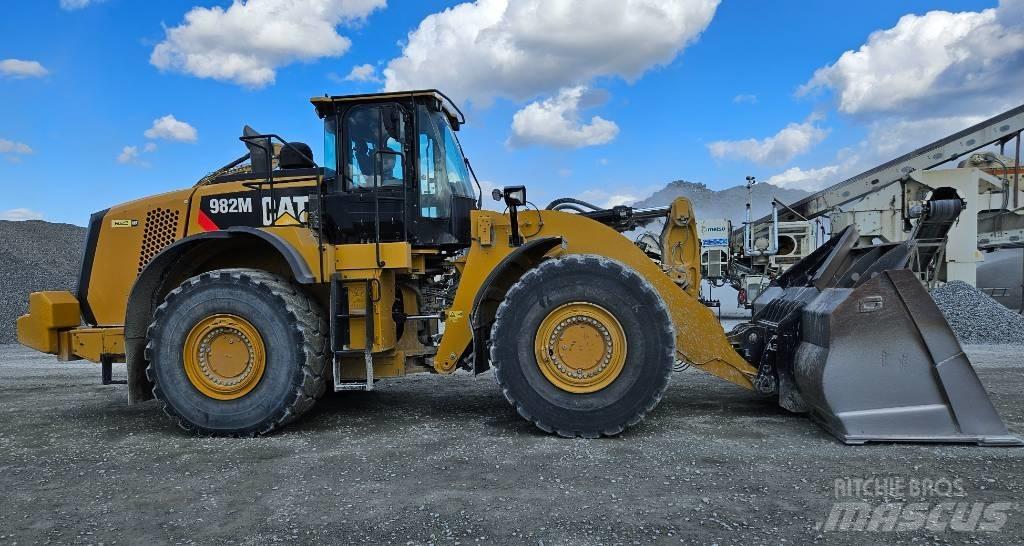 CAT 982 M Radlader