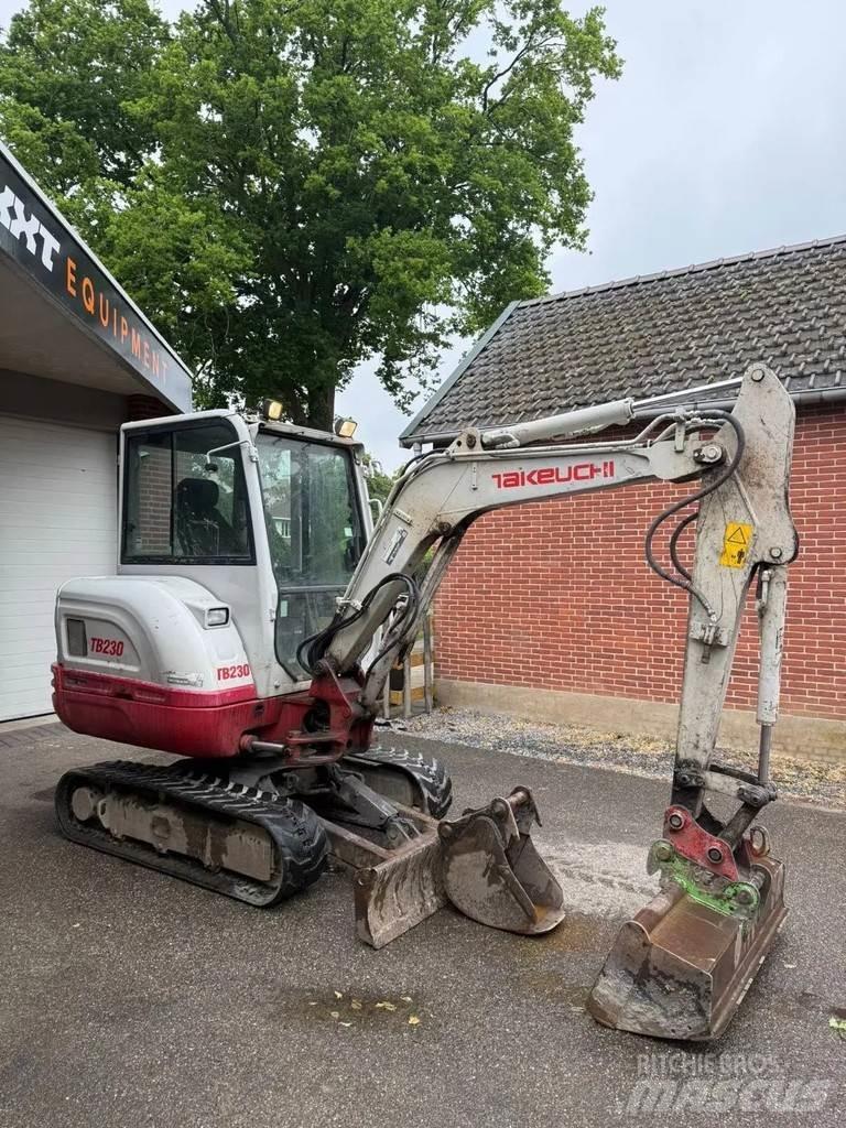 Takeuchi TB230 Minibagger < 7t