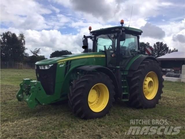 John Deere 8370R Traktoren