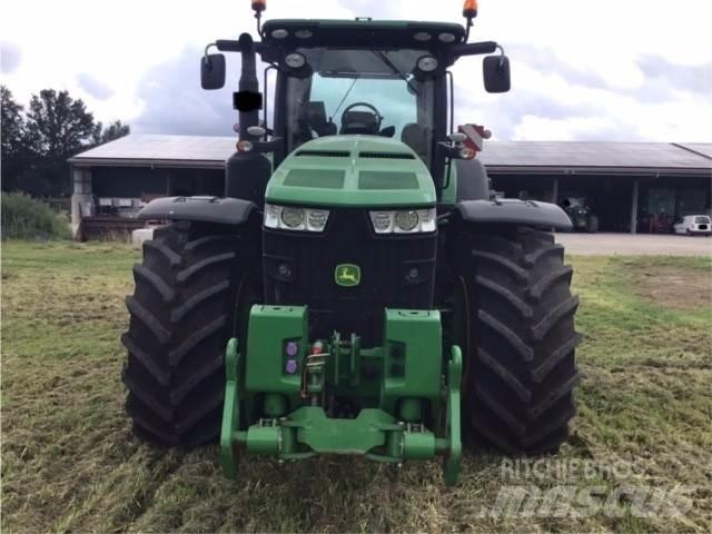 John Deere 8370R Traktoren