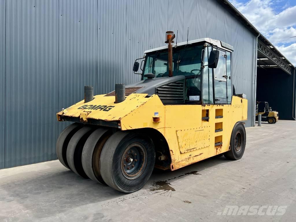 Bomag BW24R Gummiradwalzen