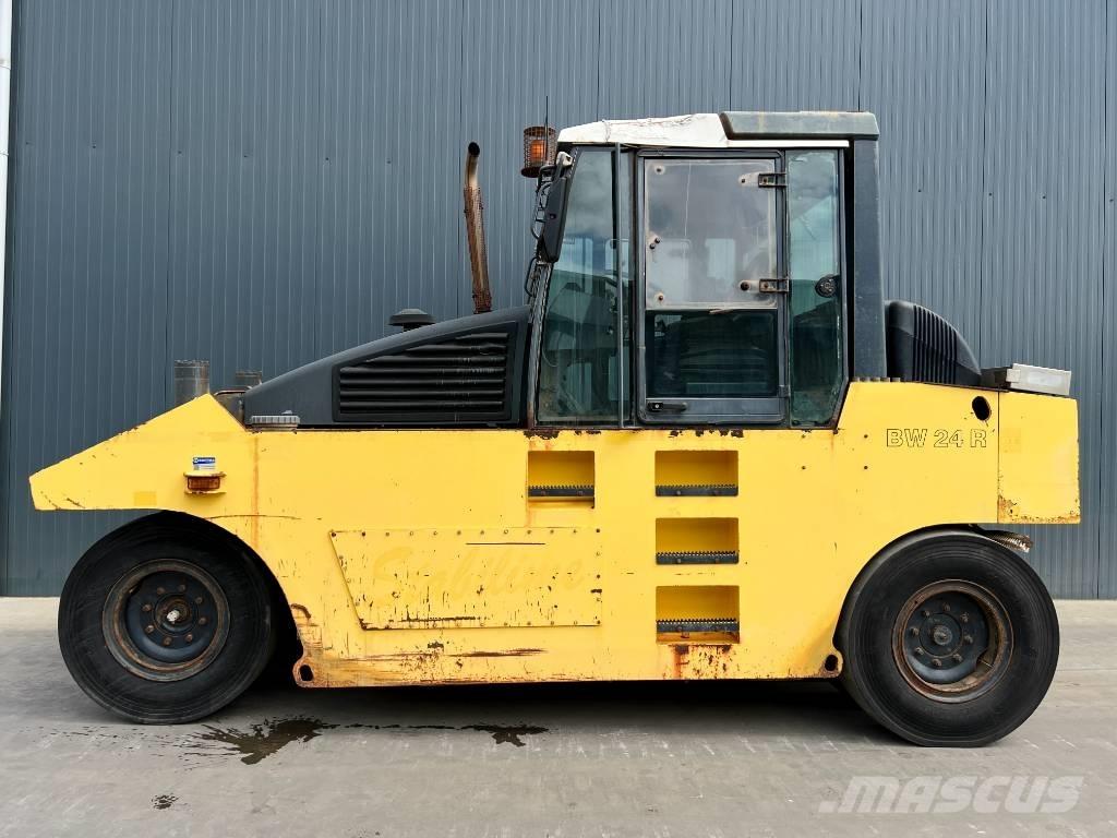 Bomag BW24R Gummiradwalzen