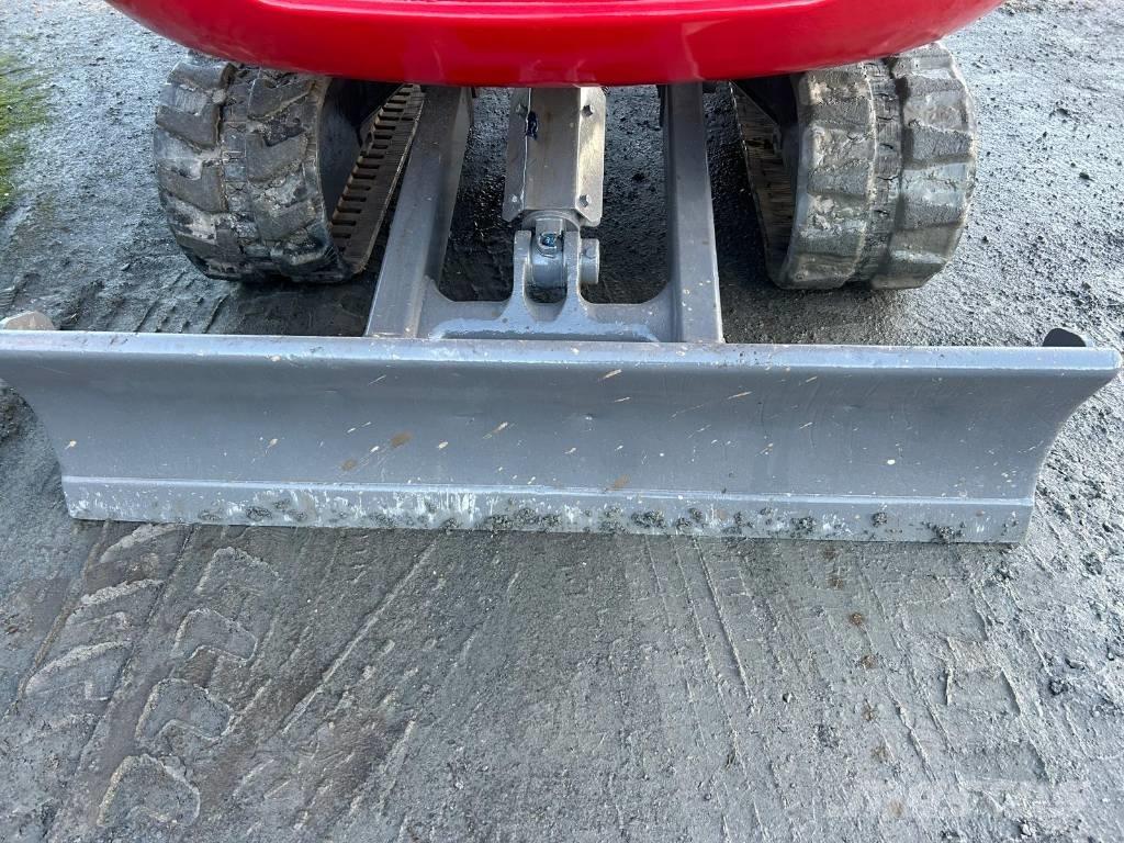 Takeuchi TB 230 Minibagger < 7t