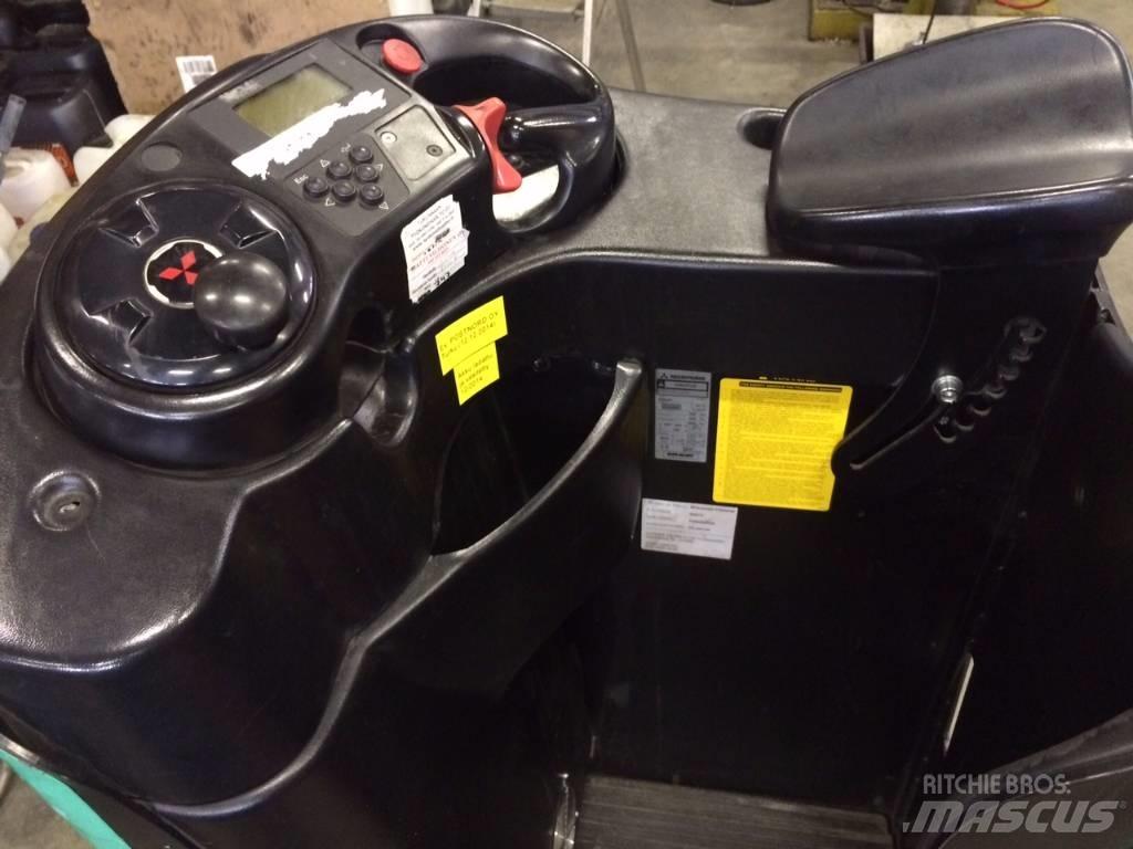 Mitsubishi PBR20N Gabelstapler mit Fahrerstand
