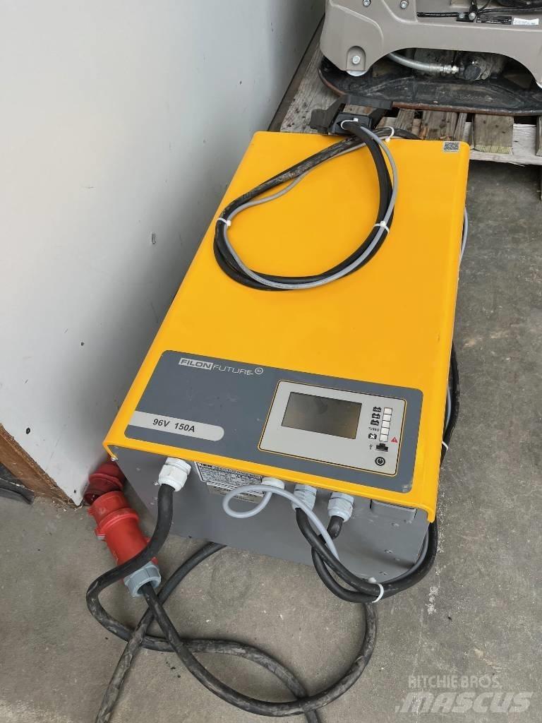 CASE 12 EV Radlader