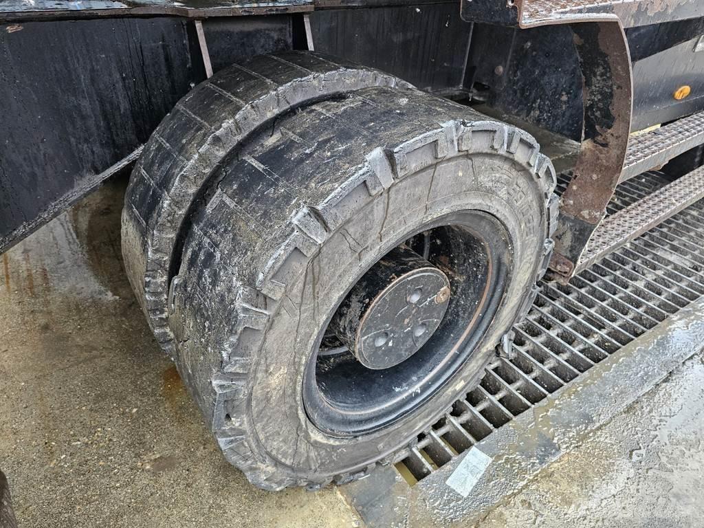 CAT MH 3022 Materialumschlag