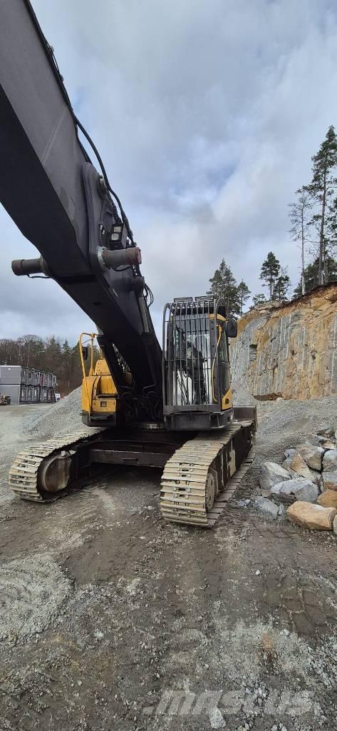 Volvo 305C Abrissbagger