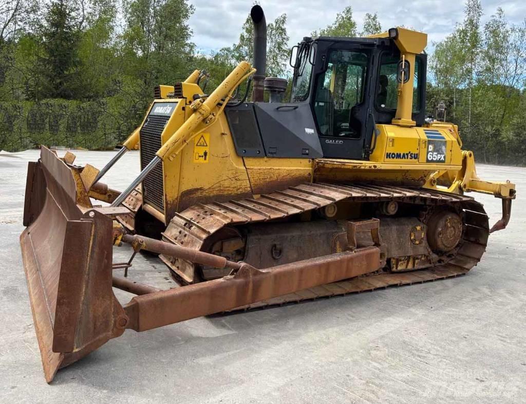 Komatsu D 65 PX-15 Bulldozer