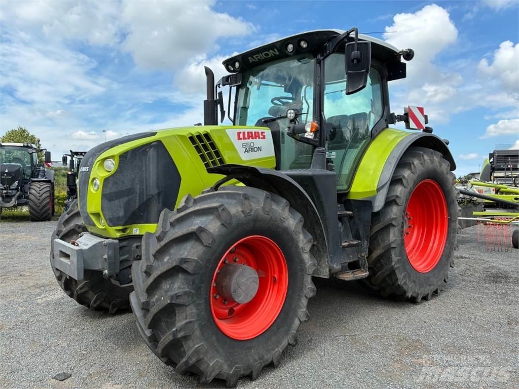 CLAAS ARION 650 Traktoren