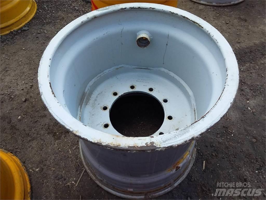 Valmet 801 24x26,5 Reifen