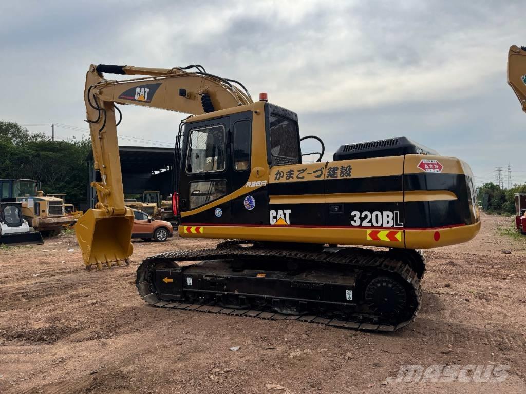 CAT 320B Raupenbagger