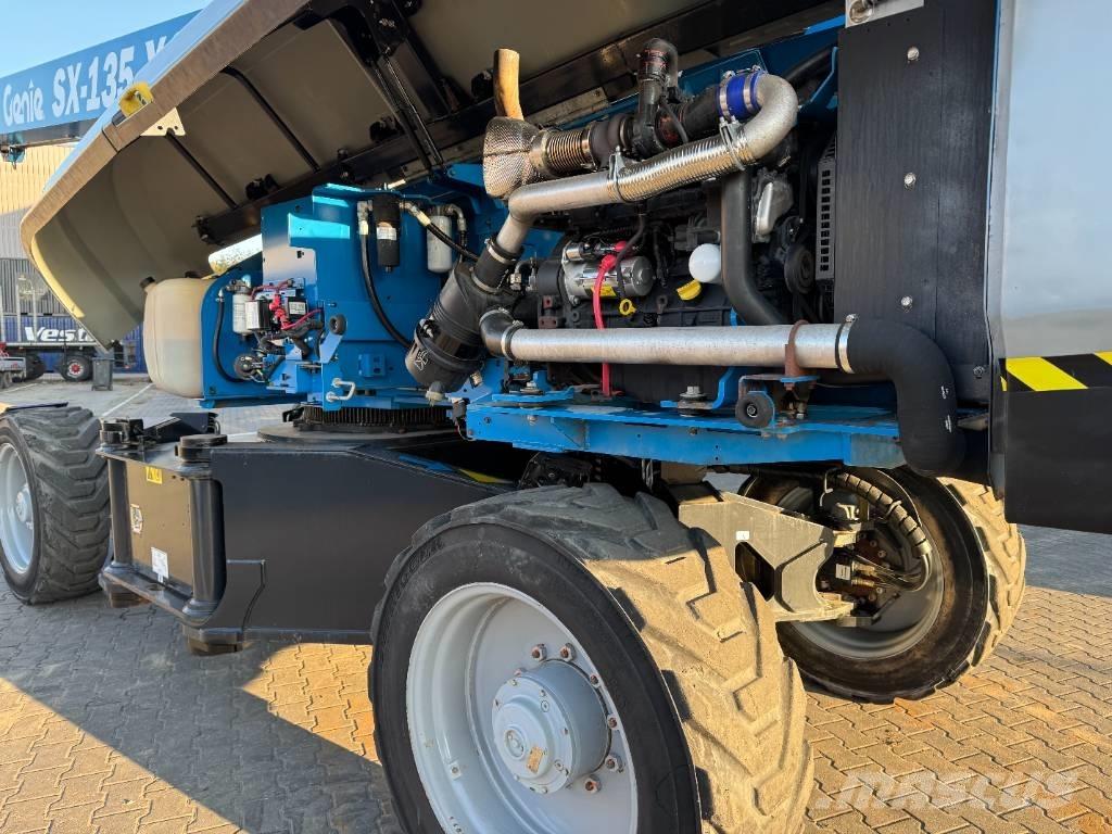 Genie SX 135 XC Teleskopbühnen