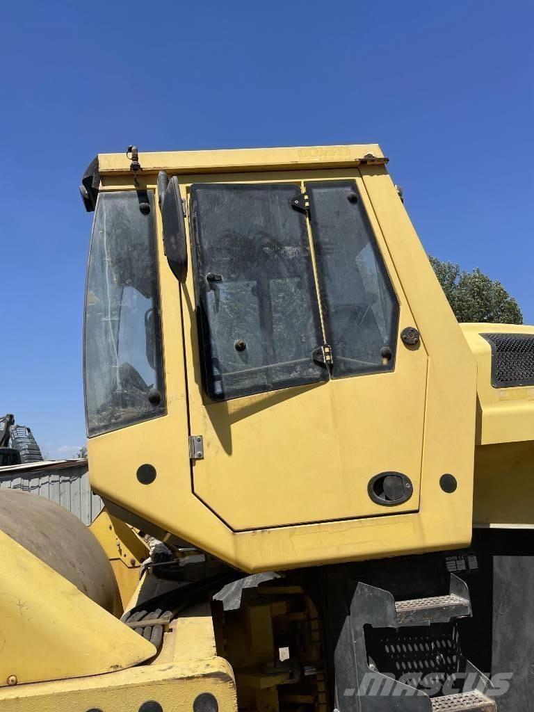 Bomag 226-4 Walzenzüge