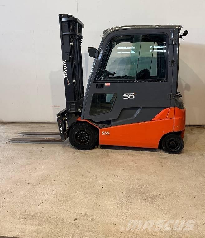 Toyota truck 8FBMT30 Elektrostapler