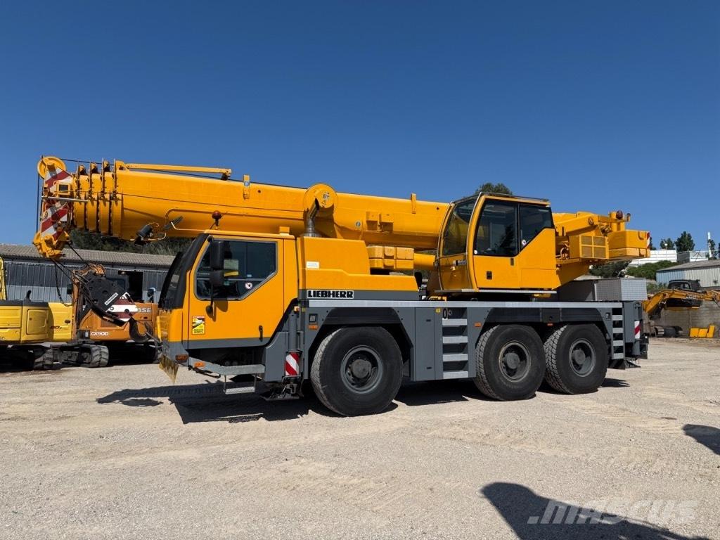 Liebherr LTM 1055 Autokrane