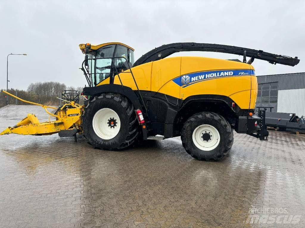 New Holland FR 500 Selbstfahrende Häcksler
