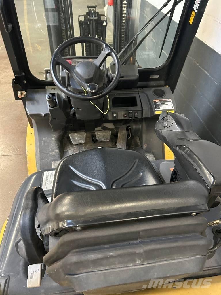 CAT GP 25 N Gasstapler