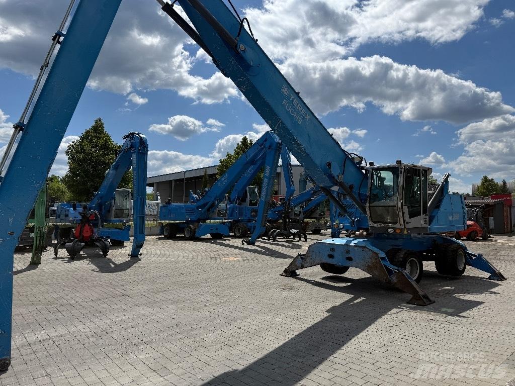 Fuchs MHL 350 D Materialumschlag