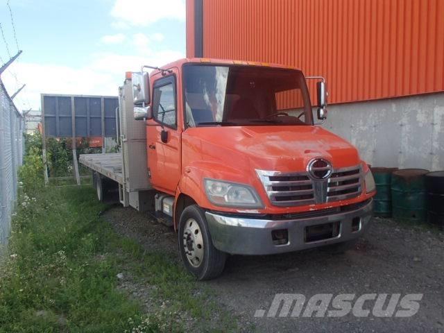 Hino 185 Pritschenwagen/Pritschenwagen mit Seitenklappe
