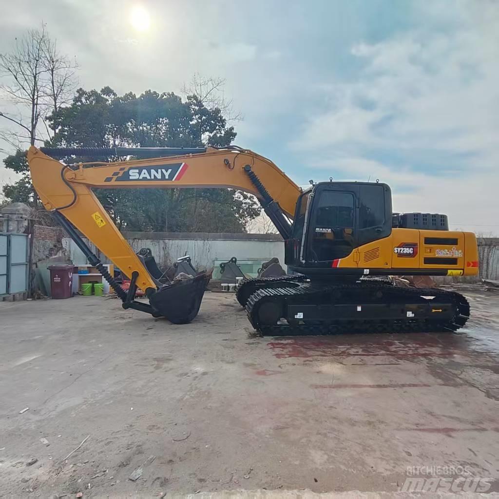 Sany SY 235 C Raupenbagger