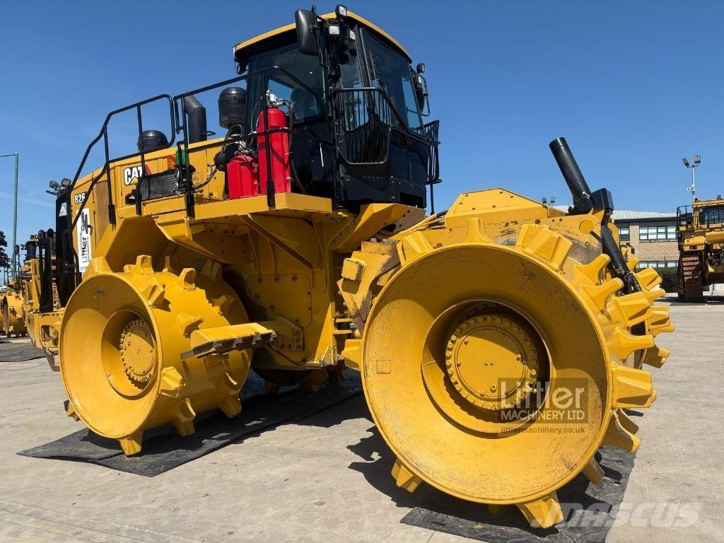 CAT 826 K Müllverdichter