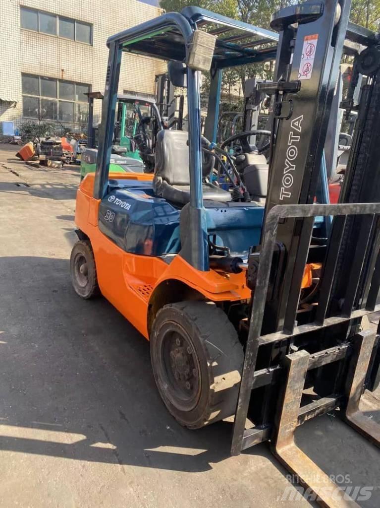 Toyota FD 30 Dieselstapler