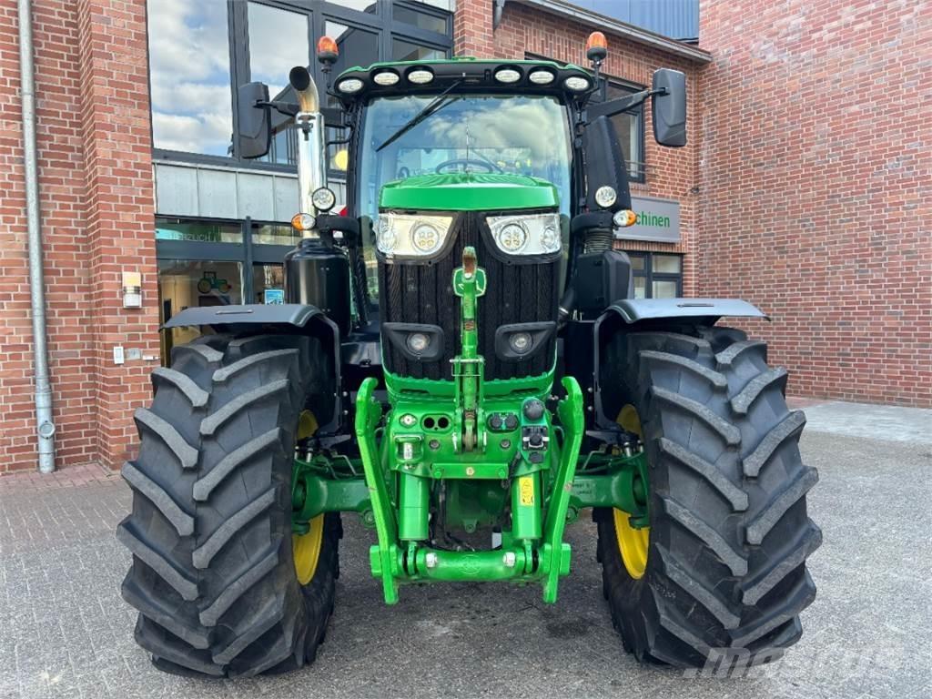 John Deere 6250R Traktoren