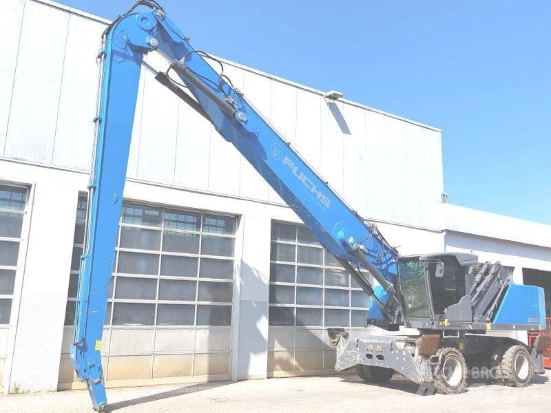 Fuchs MHL 360 F Materialumschlag