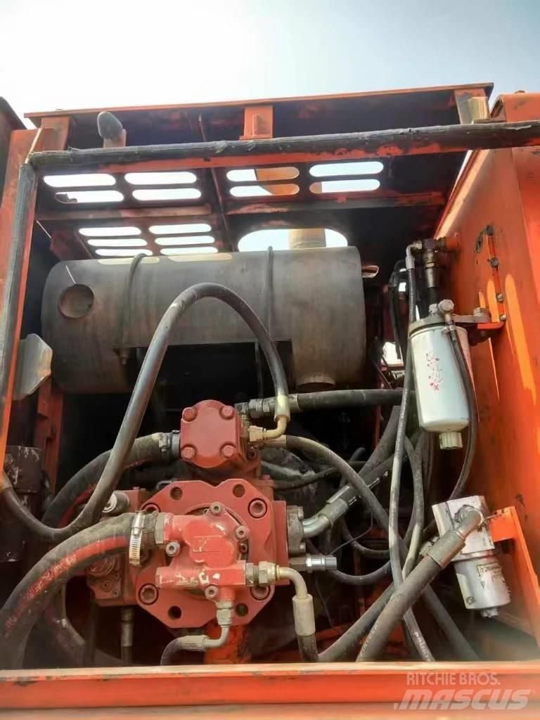 Doosan DH 150 W-7 Mobilbagger