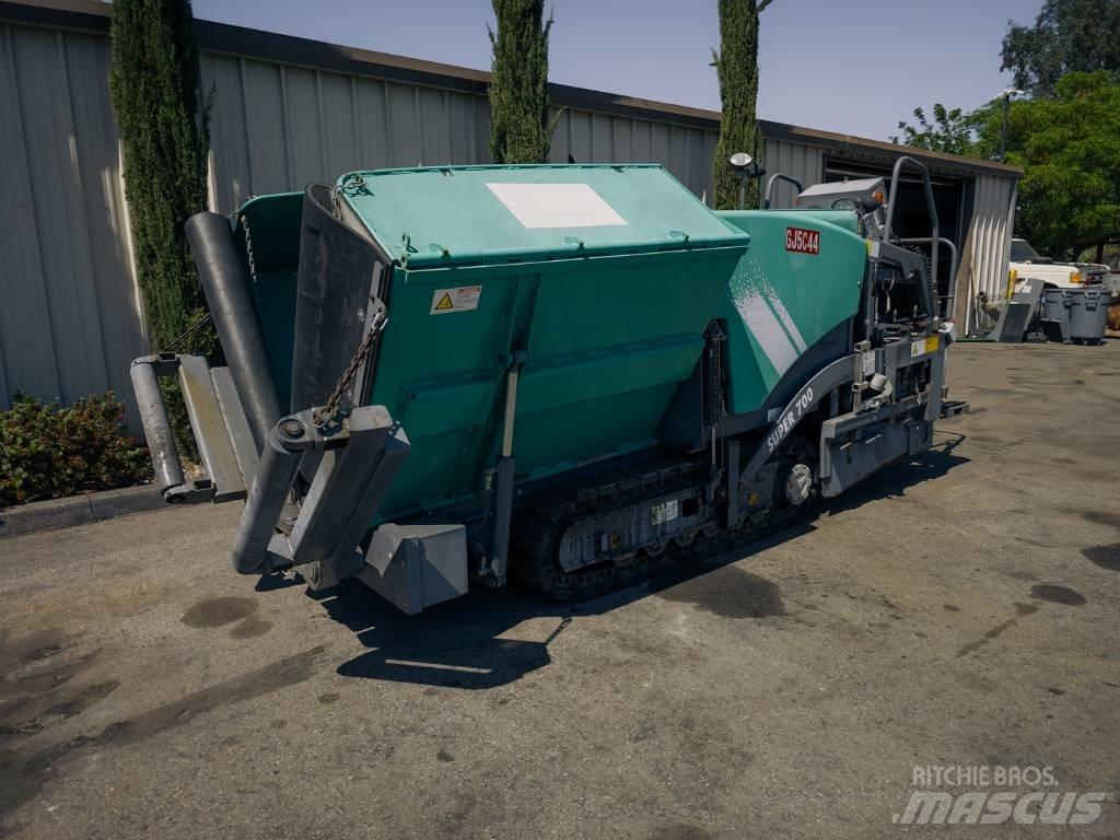 Vögele Super 700 Strassenfertiger