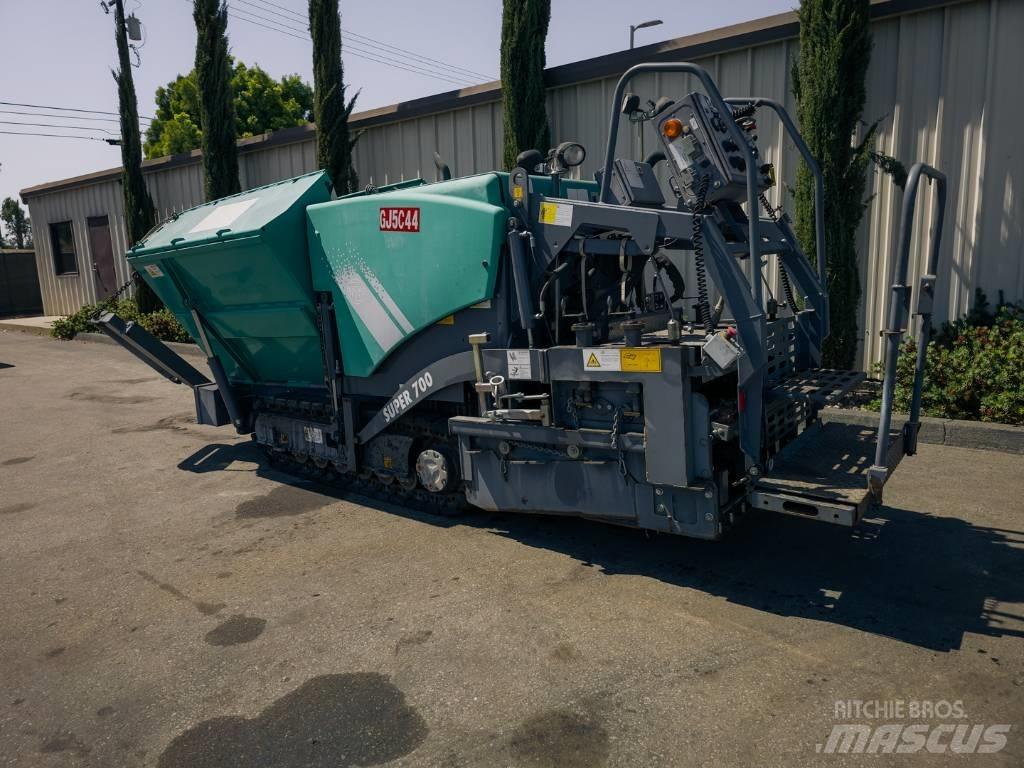 Vögele Super 700 Strassenfertiger