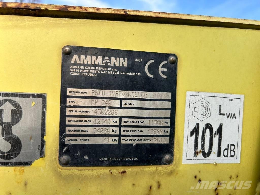 Ammann AP 240 Gummiradwalzen