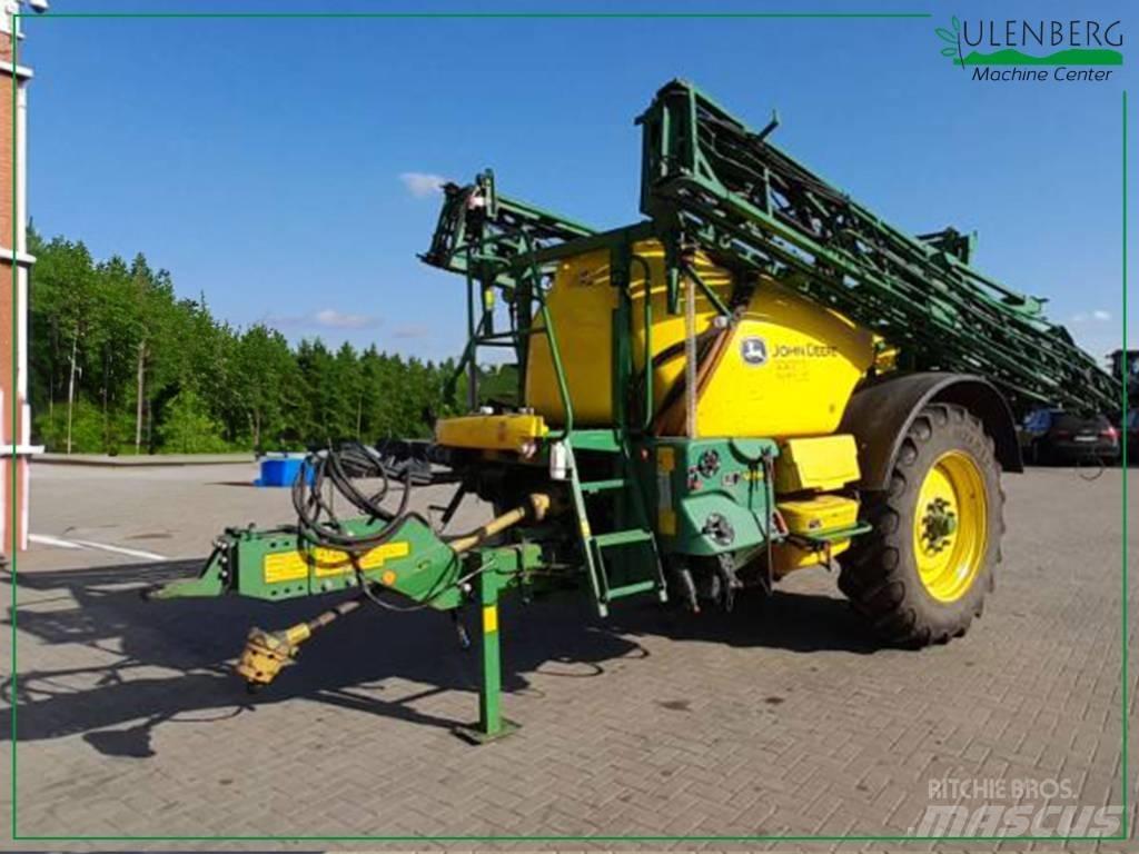 John Deere M 740 Anhängespritzen