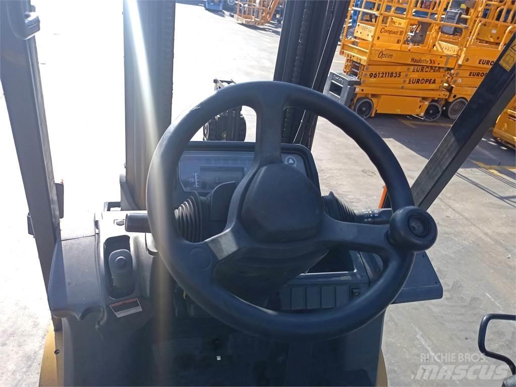 CAT DP18NTD Dieselstapler