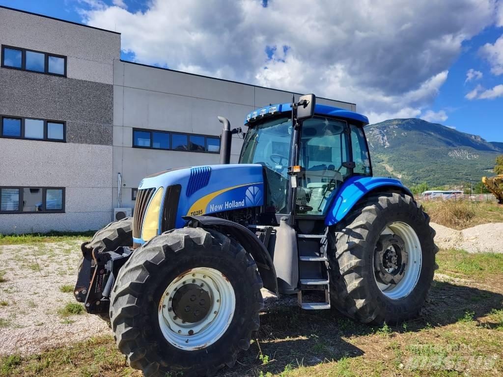 New Holland TG 285 Traktoren