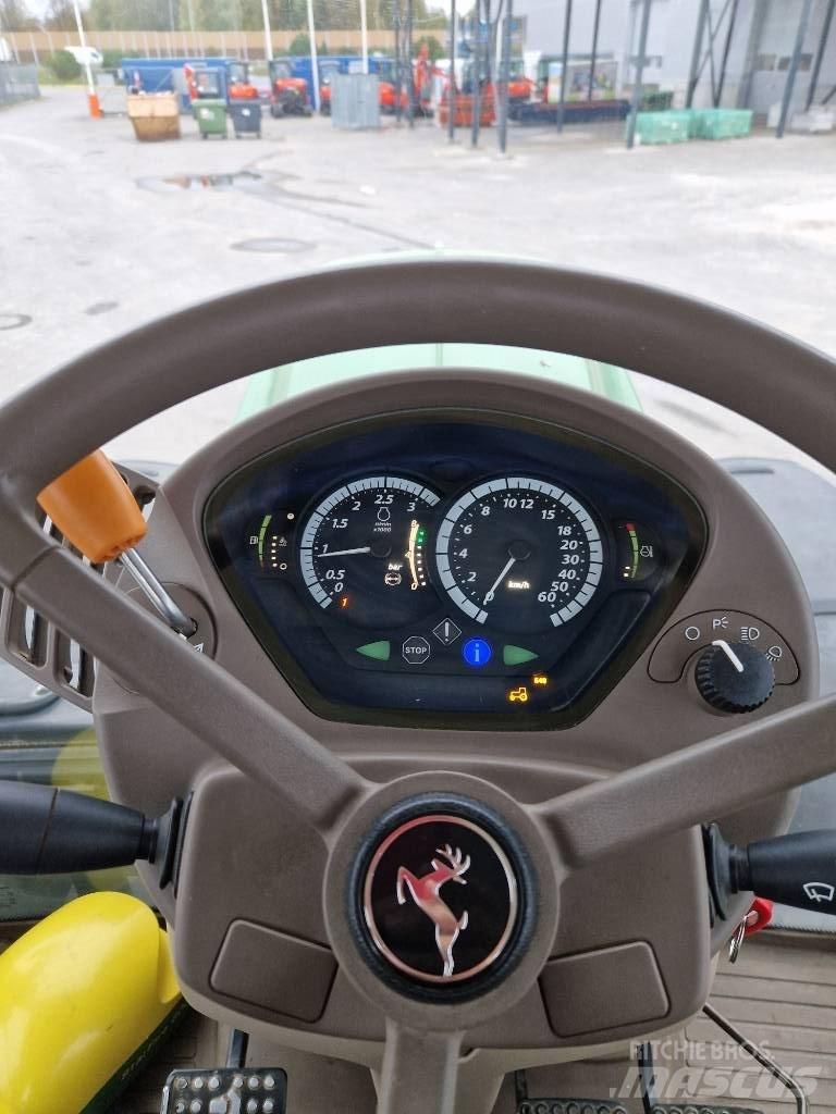 John Deere 6215 R Traktoren