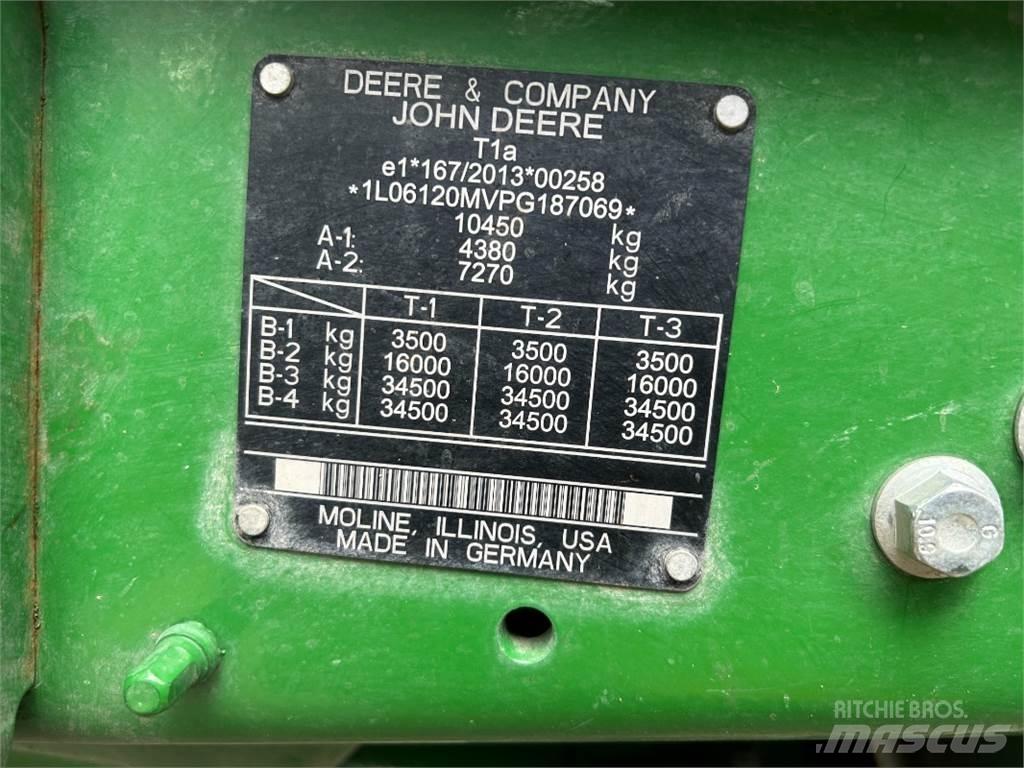 John Deere 6120M Traktoren