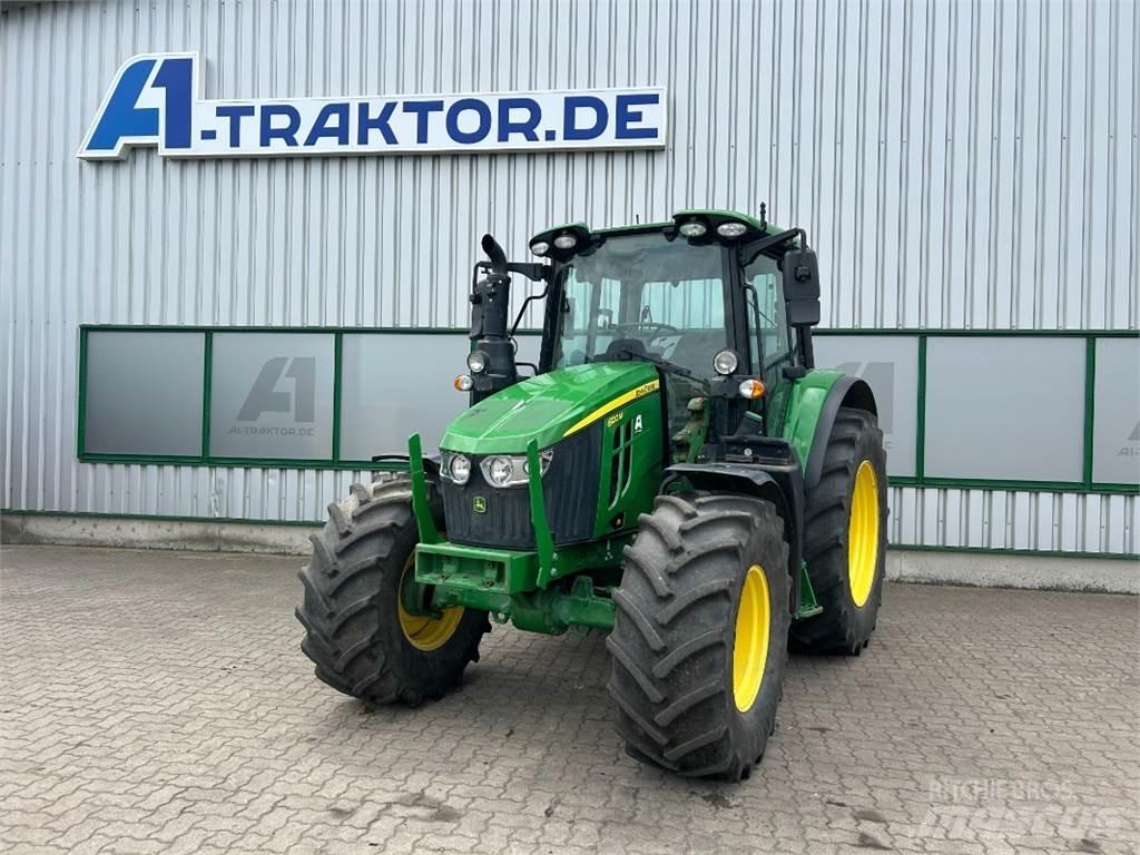 John Deere 6120M Traktoren
