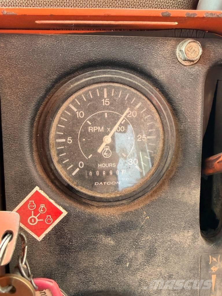 Ditch Witch 8020 T Grabenfräse