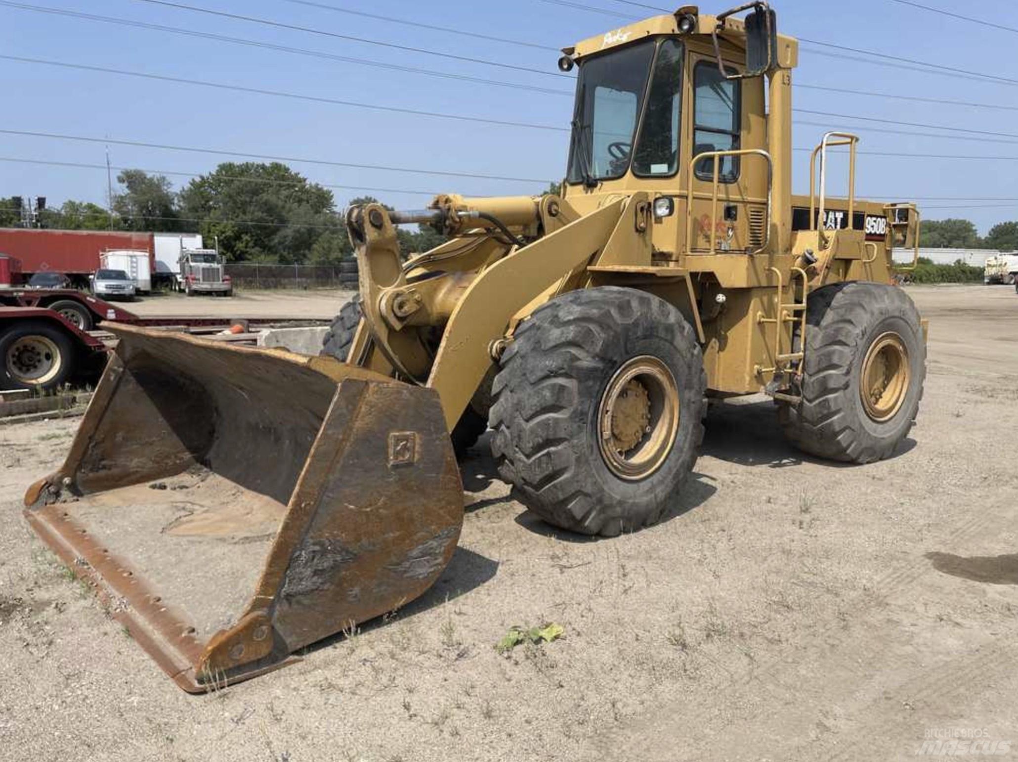 CAT 950 B Radlader
