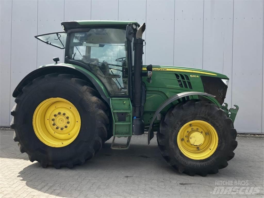 John Deere 6210R Traktoren