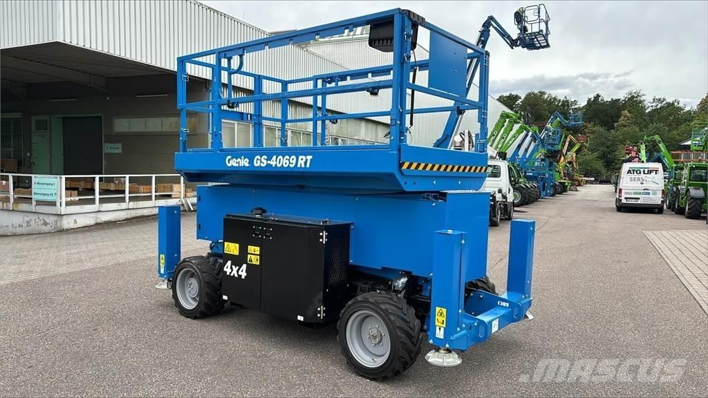 Genie GS-4069 RT Scheren-Arbeitsbühnen