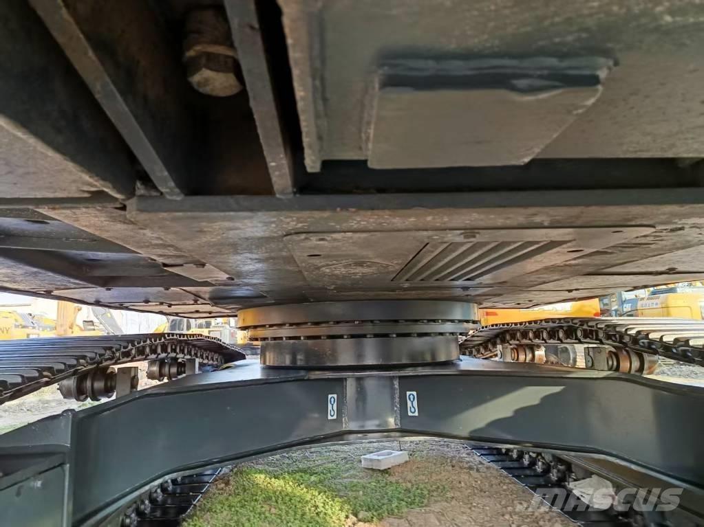 Hyundai 220-9s Raupenbagger